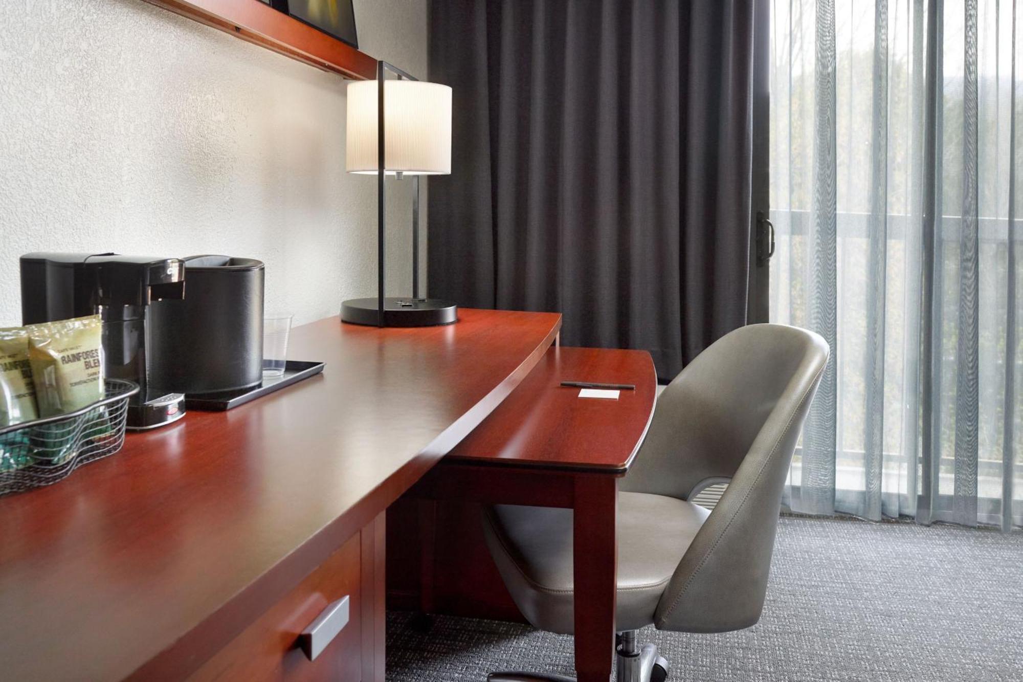 Courtyard By Marriott Augusta Hotel Kültér fotó
