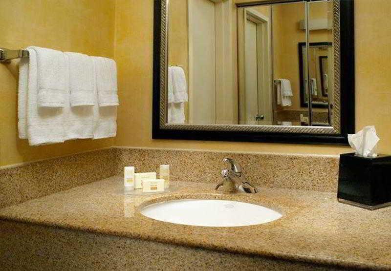 Courtyard By Marriott Augusta Hotel Szoba fotó